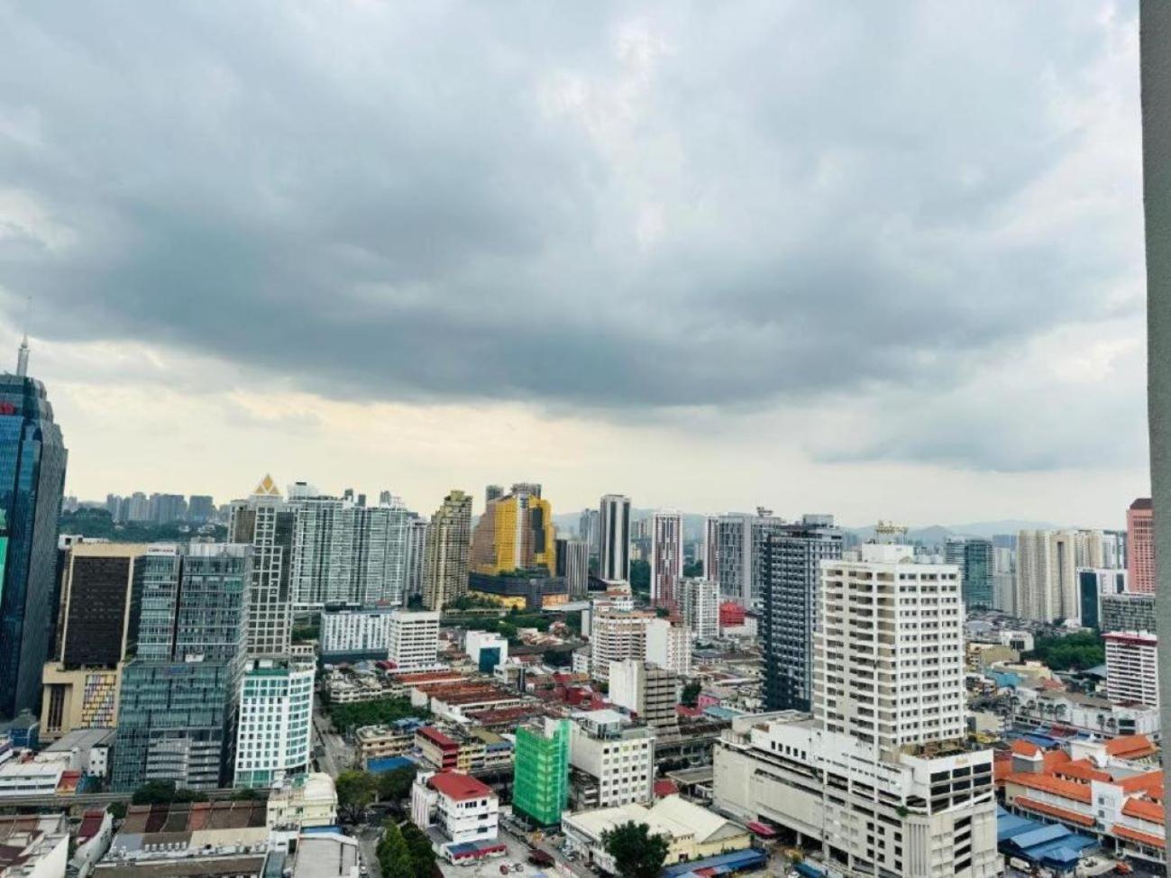 شقة The Luxe Colony Klcc By Sky Pool كوالالمبور المظهر الخارجي الصورة