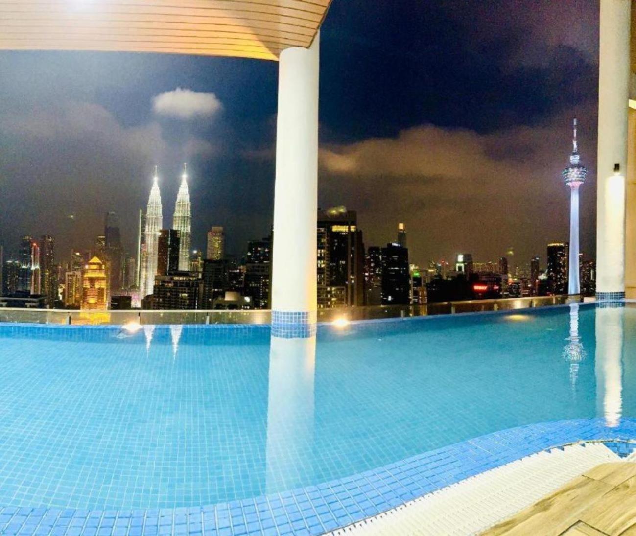 شقة The Luxe Colony Klcc By Sky Pool كوالالمبور المظهر الخارجي الصورة