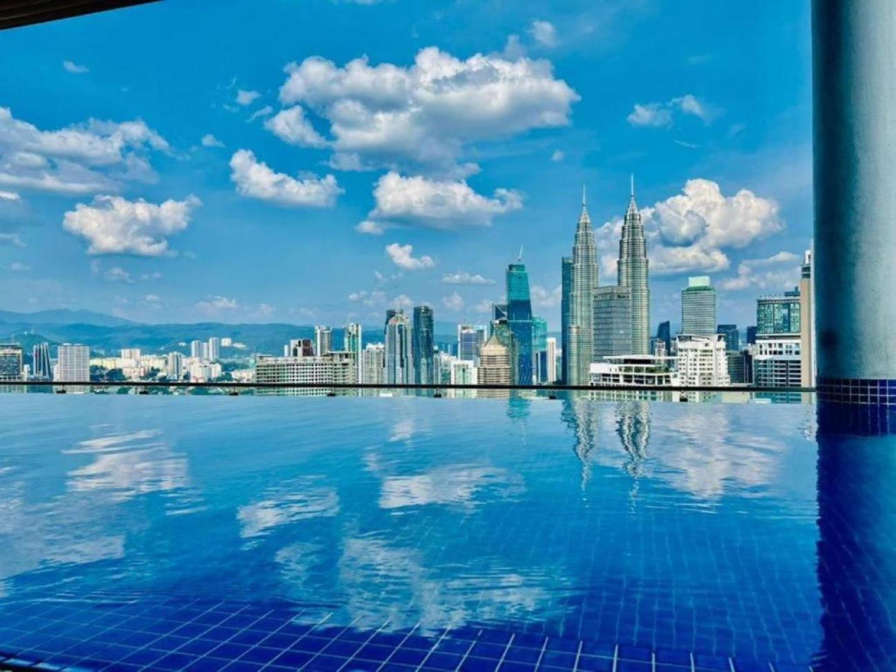 شقة The Luxe Colony Klcc By Sky Pool كوالالمبور المظهر الخارجي الصورة