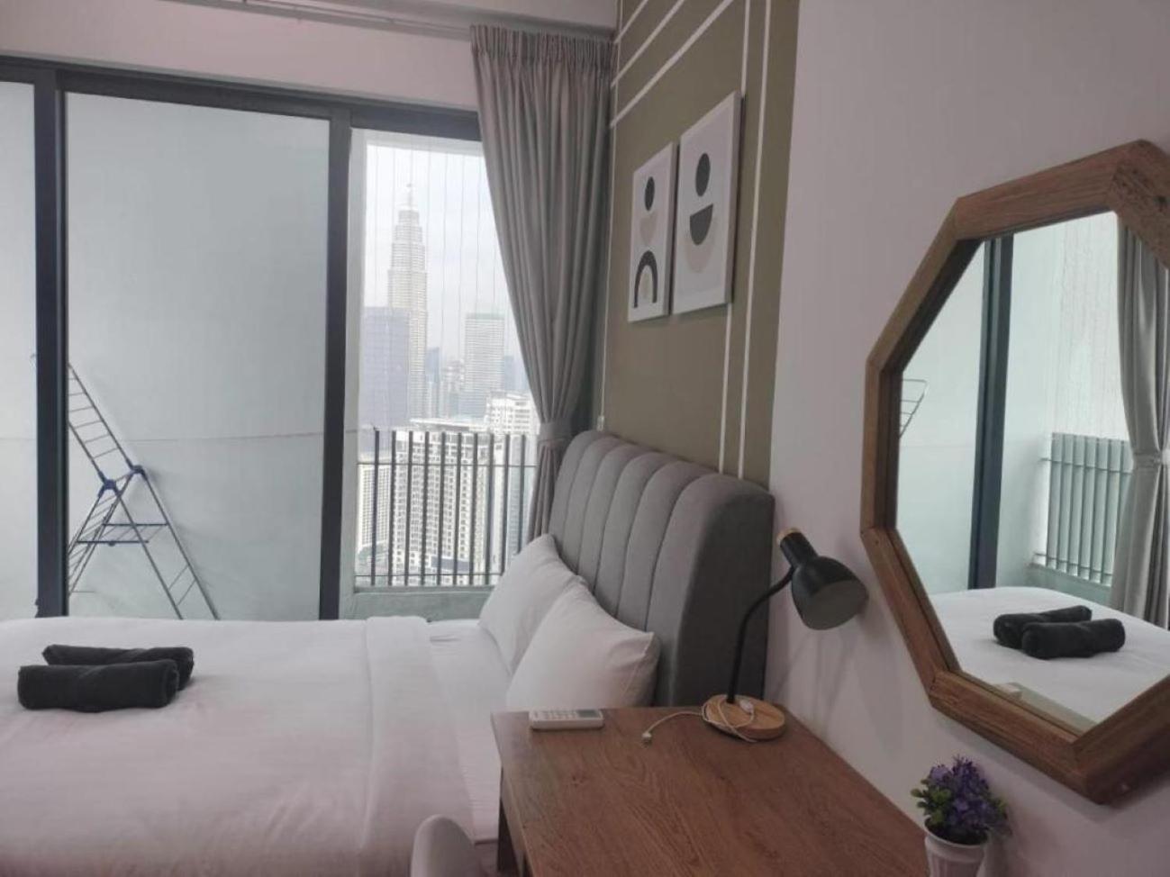شقة The Luxe Colony Klcc By Sky Pool كوالالمبور المظهر الخارجي الصورة