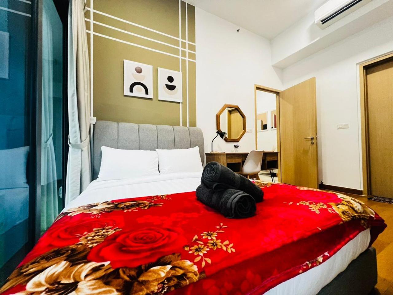 شقة The Luxe Colony Klcc By Sky Pool كوالالمبور المظهر الخارجي الصورة