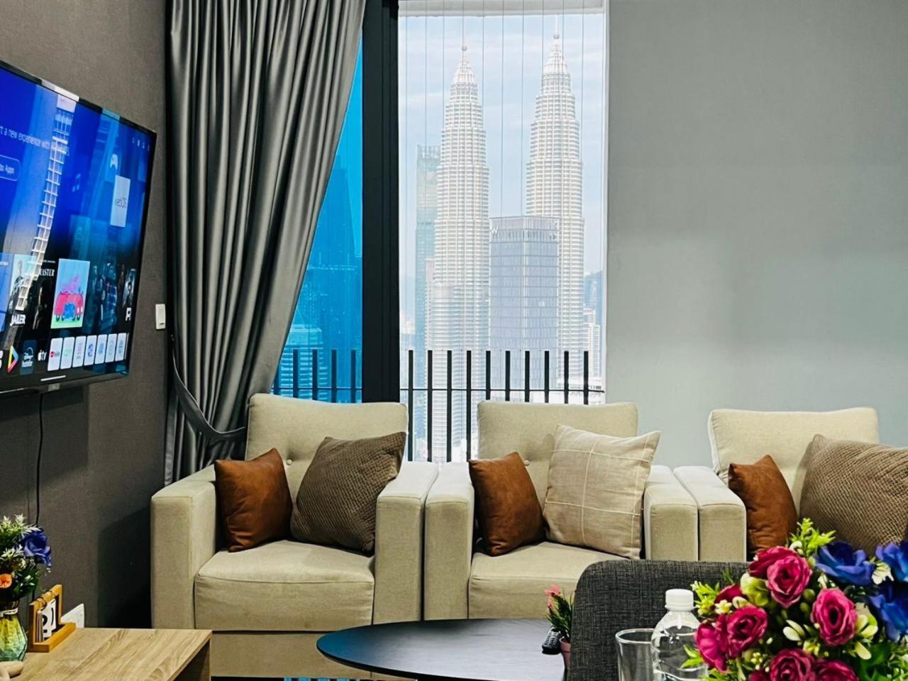 شقة The Luxe Colony Klcc By Sky Pool كوالالمبور المظهر الخارجي الصورة