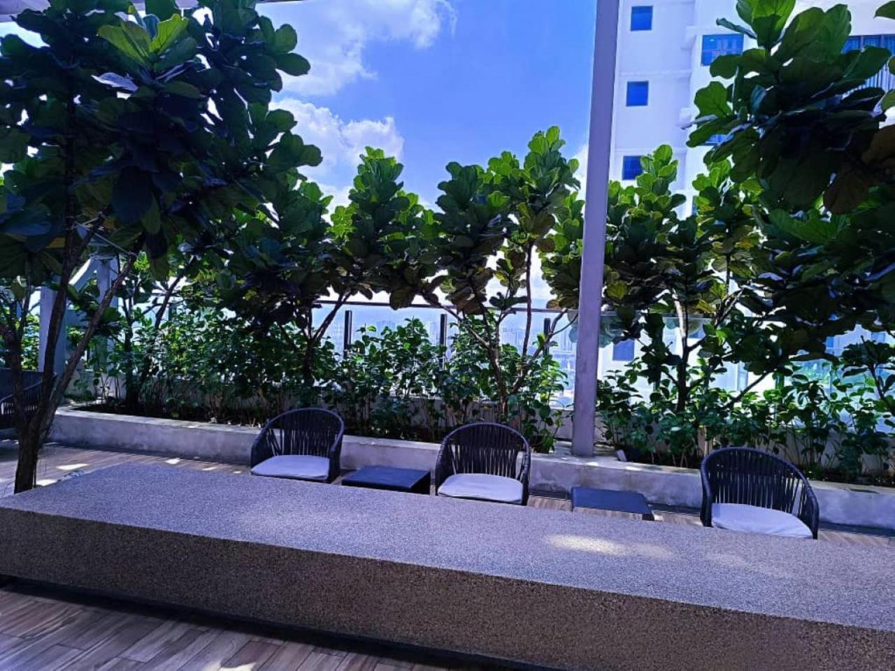 شقة The Luxe Colony Klcc By Sky Pool كوالالمبور المظهر الخارجي الصورة